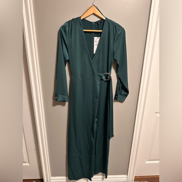 Green shiny jumpsuit - Picture 7 of 12